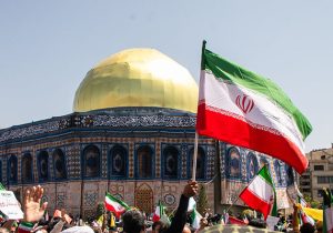 «مردم» ستون‌ همدلی «وطن»؛ از تهران تا حیفا با تیبا «رایگان»