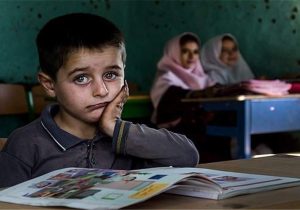 نجات‌بخش رویای تحصیل در قلب روستاهای دورافتاده سیستان‌وبلوچستان