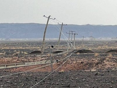 طوفان سبب قطع برق مناطقی از شهرستان «فنوج» شد
