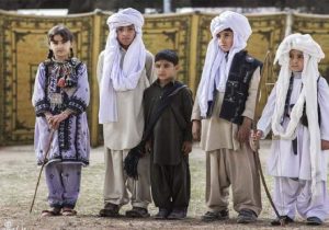 لباس محلی ستون هویت پایدار سیستان‌وبلوچستان است
