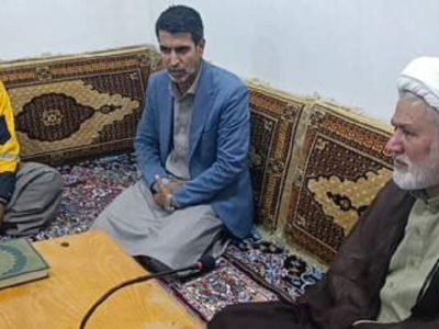 توسعه پست روستایی در اولویت باشد