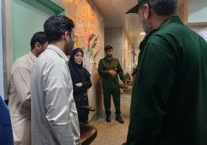 فرمانده بسیج فنوج در بیمارستان ولیعصر از پرستاران تقدیر کرد