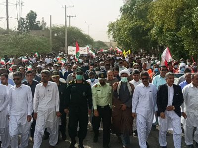 جلوه‌های وحدت و شور انقلابی مردم فنوج در ۱۳ آبان