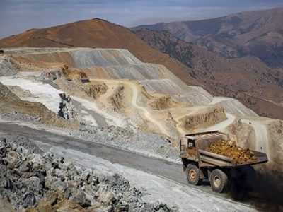 جلوگیری از خام‌فروشی معادن، کلید رونق اقتصادی خاش