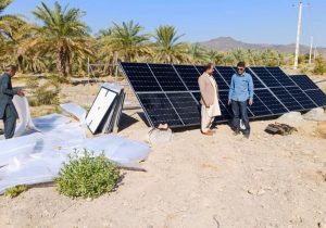 نصب نخستین پنل خورشیدی در شهرستان فنوج