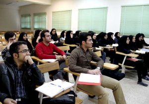 مدرسه و دانشگاه خط مقدم تربیت فرهنگی