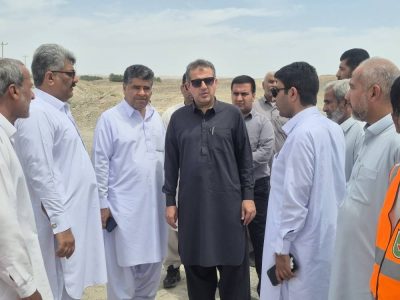 گازرسانی، آبرسانی و راهسازی در بخش دامن شتاب میگیرد