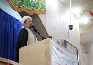 کارگران رزمندگان عرصه اقتصاد هستند